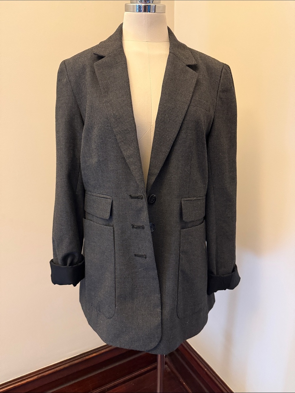 BCBG Paris Charcoal Gray Tailored Blazer